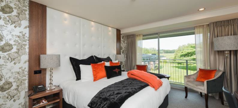 克罗伊登哈特兰酒店(Croydon Lodge)图片