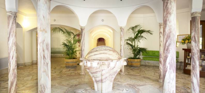 格兰德酒店(Les Pyrénées - le Grand Hôtel & le Château)图片