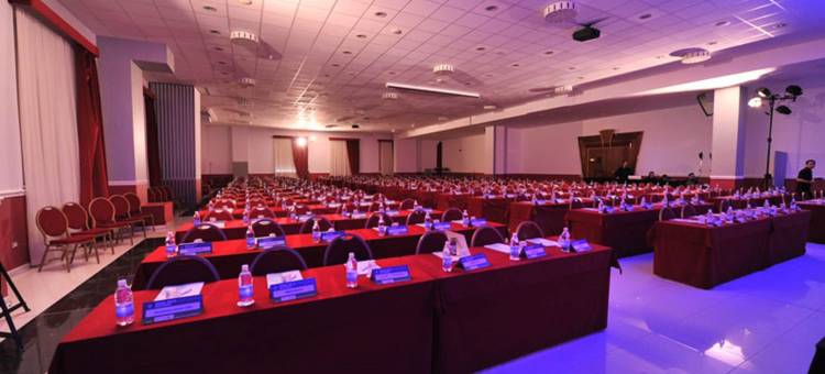 切堤尔格罗斯赞恩酒店(Zanhotel Centergross)图片