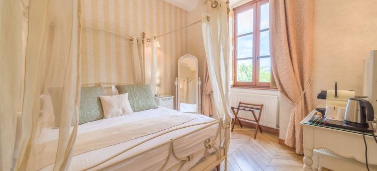 法国莎波城堡(Château Chapeau Cornu)图片