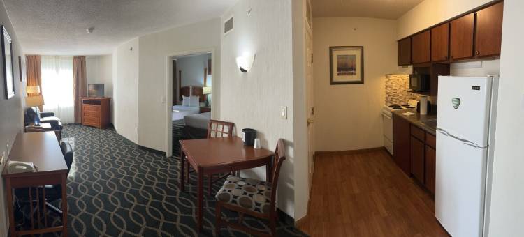 侯斯特全套房酒店(Host Inn an All Suites Hotel)图片