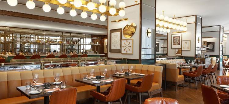 多伦多约克维尔四季酒店(Four Seasons Hotel Toronto)图片
