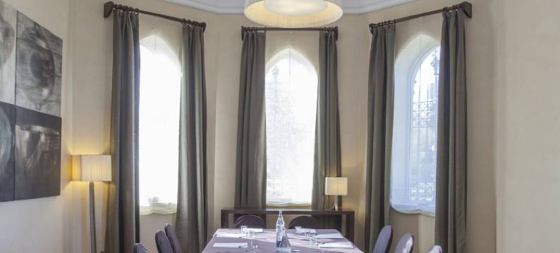 URH 奥里奥尔宫酒店(Hotel URH Palacio de Oriol)图片