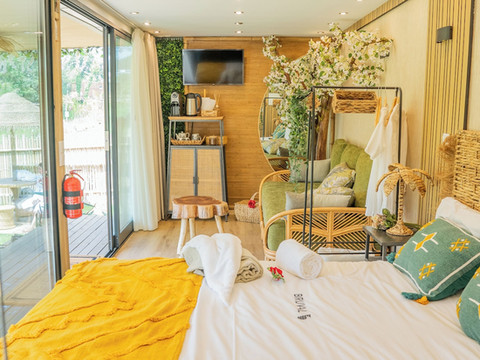 布鲁瓦尔生态静居及生态村