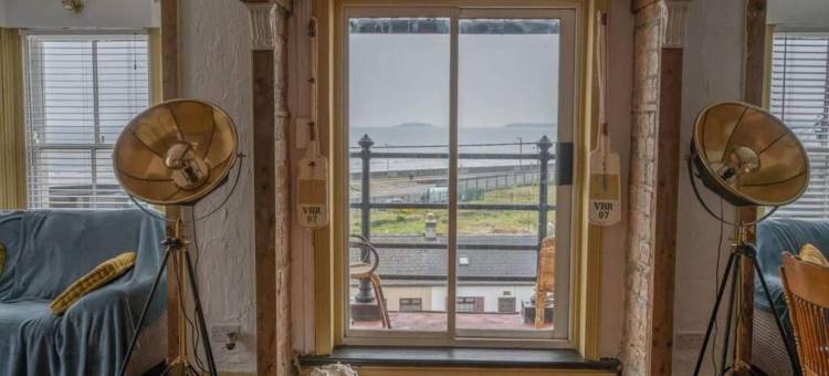 可住6人 - 距海滩100米 - 海景阳台(Sleeps 6 - 100MFromBeach - Ocean View Balcony)图片
