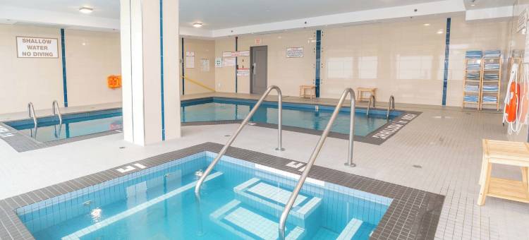 多伦多机场桑德曼签名酒店(Sandman Signature Toronto Airport Hotel)图片