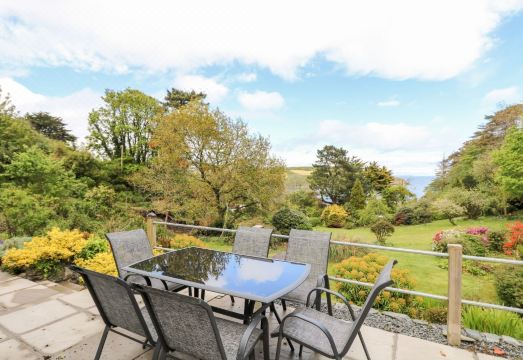 Flushing Meadow Hotel Overview