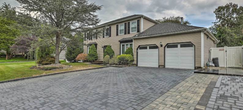 泽西之家 w/ 热水浴缸 & 私人泳池!(Jersey Home w/ Hot Tub & Private Pool!)图片