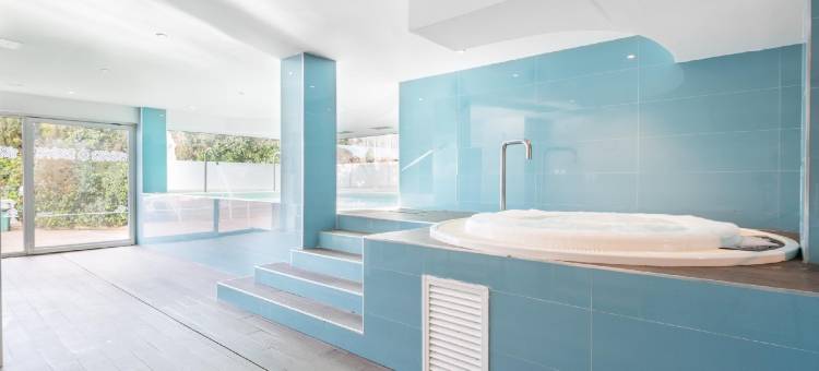 内尔哈俱乐部&水疗酒店(Hotel Nerja Club by Dorobe)图片