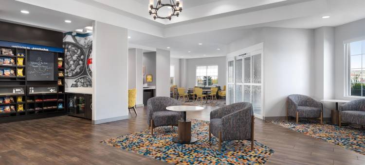 希尔顿欢朋酒店-波塔基特(Hampton Inn Pawtucket)图片