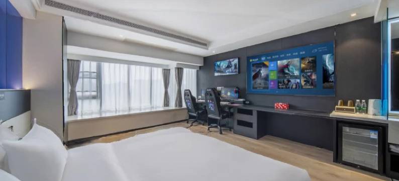 成都CD电竞酒店(天府广场宽窄巷子店)图片