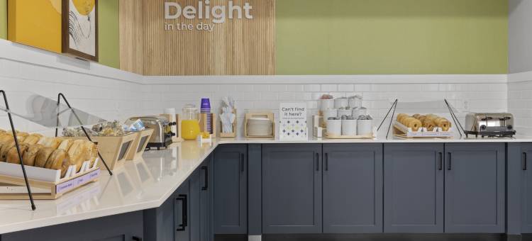 纽康麦斯敦希尔顿斯帕克酒店(Spark by Hilton Newcomerstown)图片