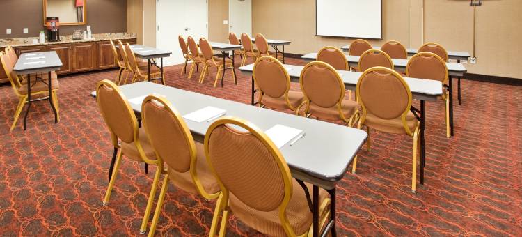 沃特敦希尔顿欢朋旅馆&套房酒店(Hampton Inn & Suites Watertown)图片