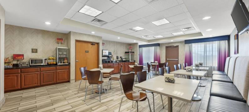 圣安东尼奥东套房贝斯特韦斯特优质酒店(Best Western Plus San Antonio East Inn  Suites)图片
