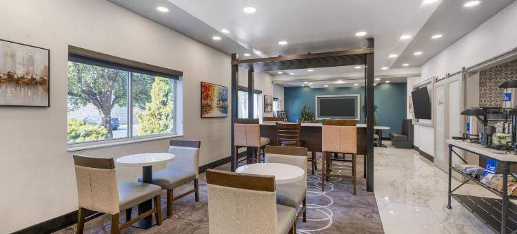 独立城堪萨斯城贝斯特韦斯特酒店(Best Western Independence Kansas City)图片