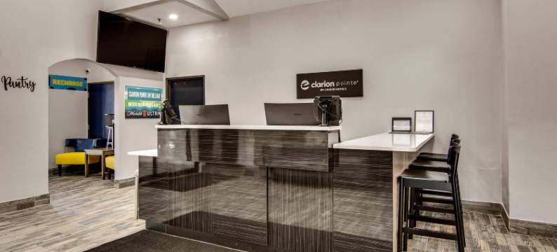 湖畔克拉克斯维尔-南山西克拉丽奥酒店(Clarion Pointe on the Lake Clarksville-South Hill West)图片