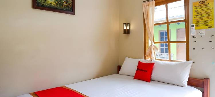 红门酒店@帕兰崔提斯加兰(RedDoorz @ Jalan Parangtritis)图片