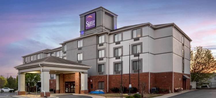 奥本校园区I-85舒眠套房酒店(Sleep Inn & Suites Auburn Campus Area I-85)图片