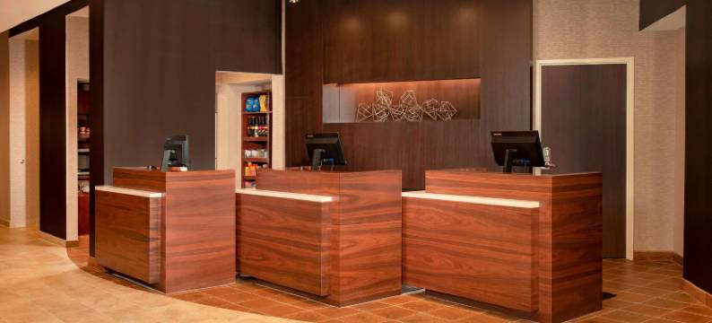 华盛顿中心盖瑟斯堡万怡酒店(Courtyard Gaithersburg Washingtonian Center)图片