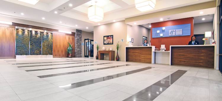 智选假日套房卡尔加里净重汽车旅馆村(Holiday Inn Express & Suites Calgary NW - University Area)图片