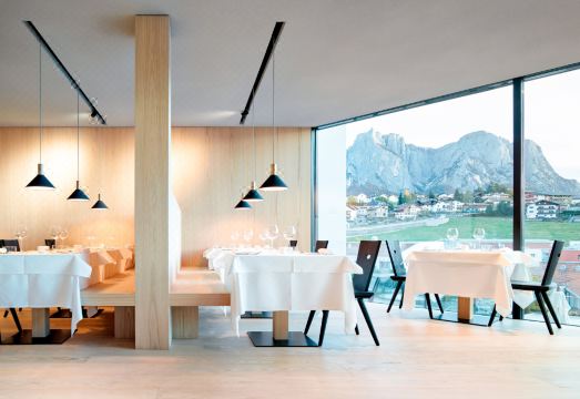 Schgaguler Hotel Hotel Overview