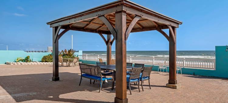 舒适酒店及套房奥蒙德海滩 海滨(Comfort Inn & Suites Ormond Beach Oceanfront)图片