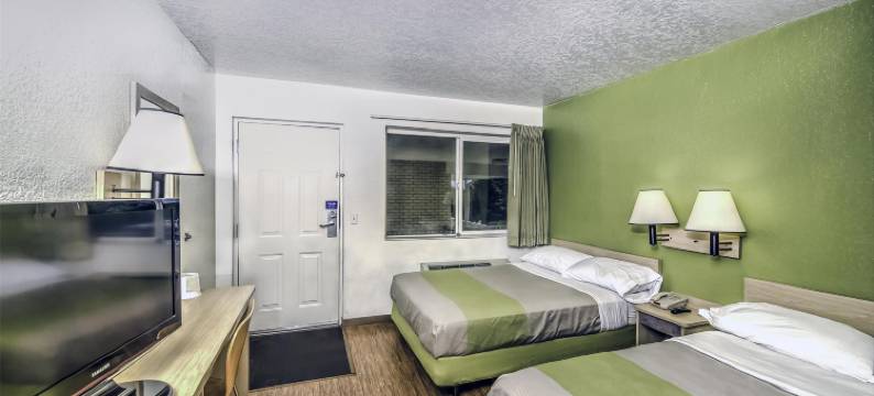 科罗拉多斯普林斯南部/都会区 6 号汽车旅馆(Motel 6 Colorado Springs, CO – South/Metro Area)图片