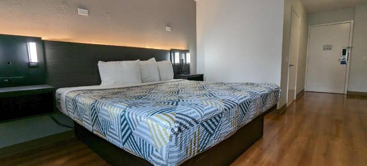 波士顿西 - 弗雷明汉6号汽车旅馆(Motel 6 Framingham, MA - Boston West)图片