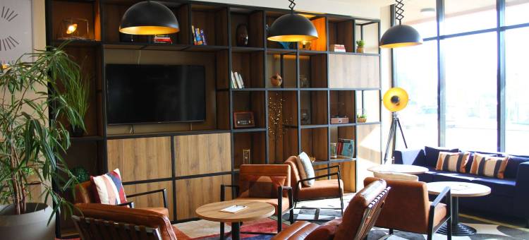 宜必思博韦机场酒店(Ibis Beauvais Aéroport)图片