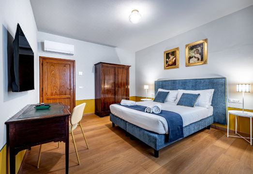 YiD Leone X luxury 4 Bedroom Hotel Overview