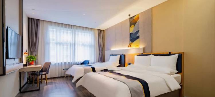 睿柏·云酒店(曲江理工大学交大南洋时代店)图片