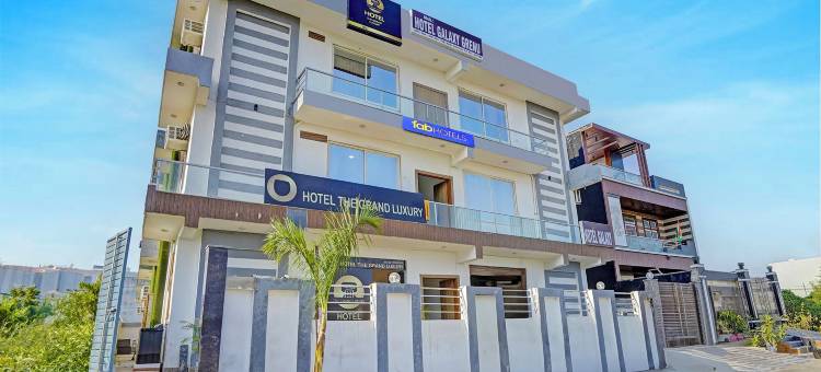 Fabhotel 银河格雷诺庆典(FabHotel Galaxy Greno Celebration)图片