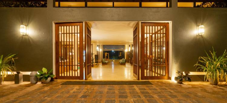 大海滩(Grand Beach)图片