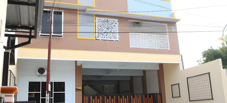 RedDoorz Syariah Near Suncity Mall Madiun图片