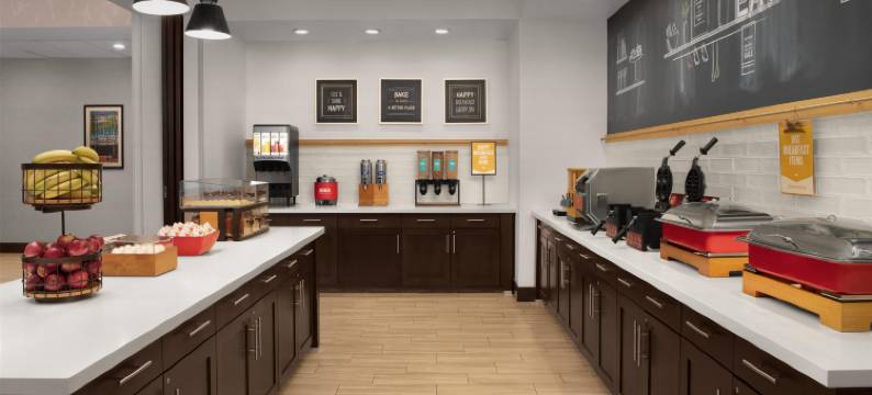 费耶特维尔欢朋套房酒店(Hampton Inn & Suites Fayetteville)图片