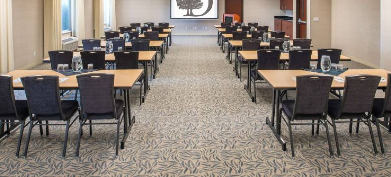 希尔顿塔佩斯特里系列纽伯里酒店本德(The Newberry Hotel Bend, Tapestry Collection by Hilton)图片