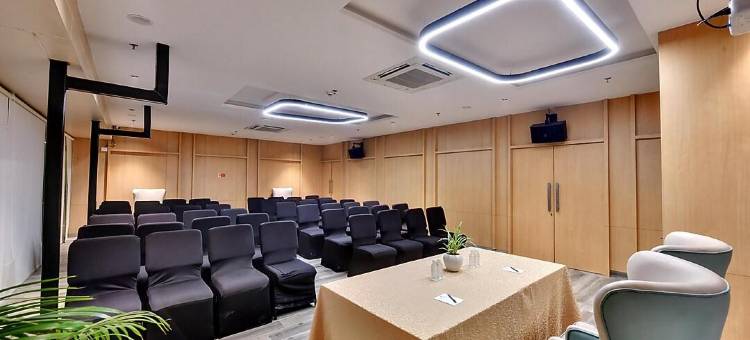 Click collection 勒克瑙(Click Collection Lucknow)图片