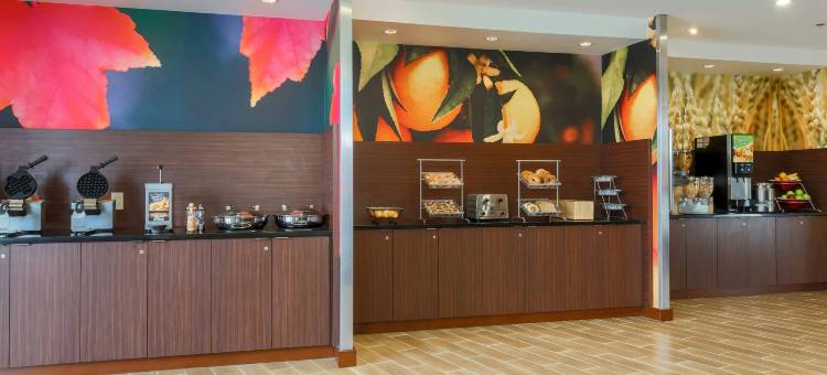 科图拉万枫酒店及套房(Fairfield Inn & Suites Cotulla)图片