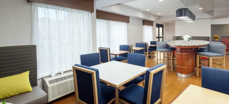 南列克星敦希尔顿欢朋酒店(Hampton Inn Lexington South-Keeneland/Airport)图片