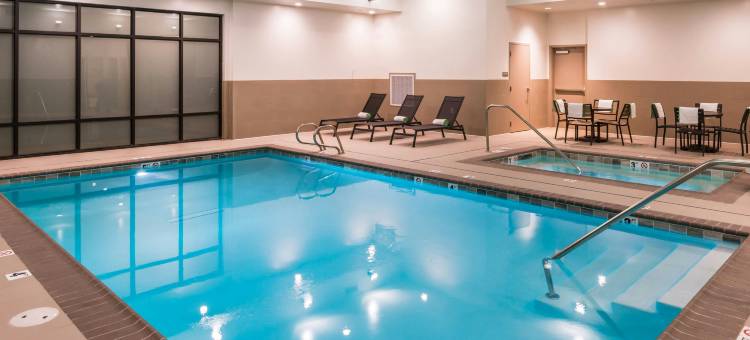 尤金市中心万怡酒店(Courtyard by Marriott Eugene Downtown)图片