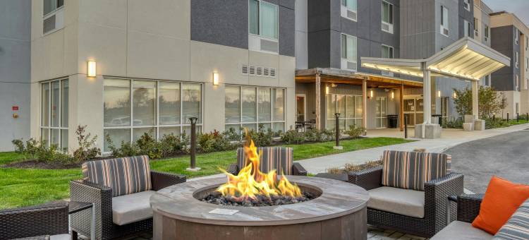 印第安纳波利斯机场TownePlace Suites酒店(TownePlace Suites Indianapolis Airport)图片
