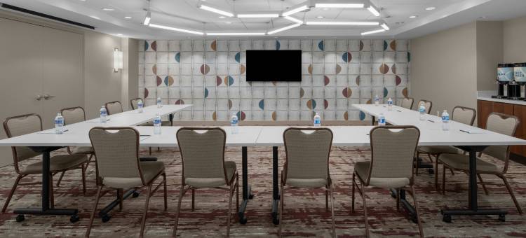 贝塞斯达市中心希尔顿花园酒店(Hilton Garden Inn Bethesda Downtown)图片