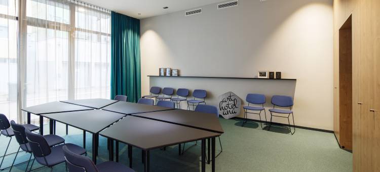 高平埃拉亚酒店(Elaya Hotel Goeppingen)图片