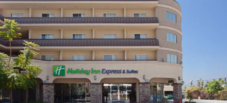 智选假日套房酒店帕萨迪纳的科罗拉多大道。(Holiday Inn Express & Suites Pasadena - Los Angeles)图片
