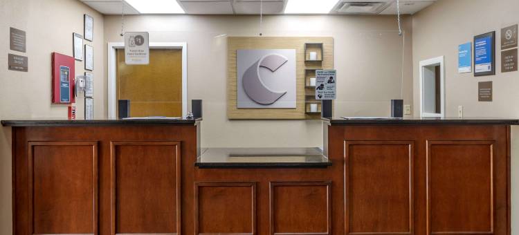 舒适套房酒店-阿托卡米灵顿(Comfort Inn & Suites Atoka-Millington)图片