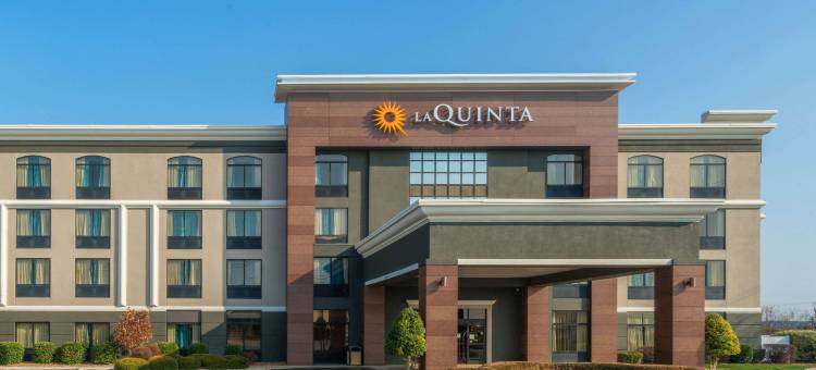 克拉克斯维尔拉昆塔温德姆套房酒店(La Quinta Inn & Suites by Wyndham Clarksville)图片