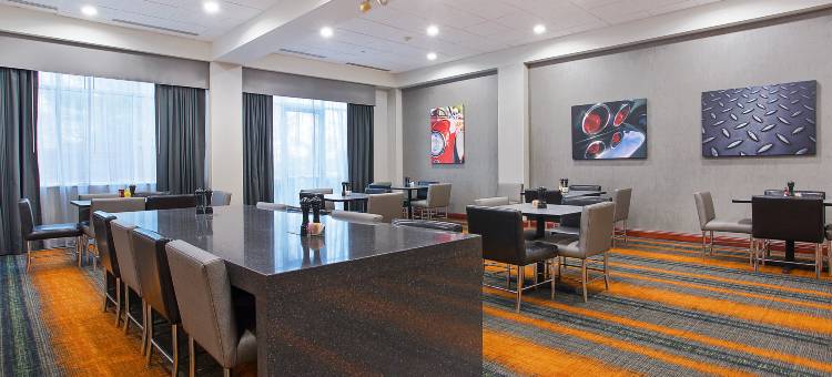 Holiday Inn 大学广场，草地滚球场(Holiday Inn University Plaza-Bowling Green)图片