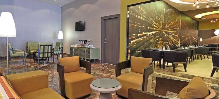 巴拿马希尔顿欢朋酒店(Hampton Inn by Hilton Panama)图片