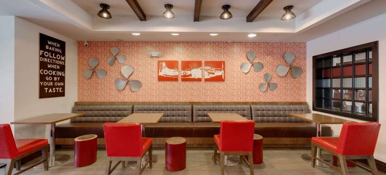 十字路口酒店, 纽堡(The Crossroads Hotel - Newburgh)图片