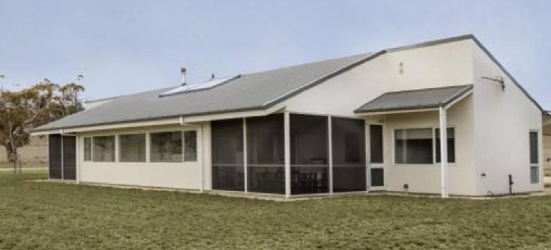 曼纳树林农场 - 迷人乡村美景时尚度假屋(Manna Tree Farm - Modern 3Br House on 100 Acres l Mountain Views l WiFi l BBQ l Wood Fire)图片